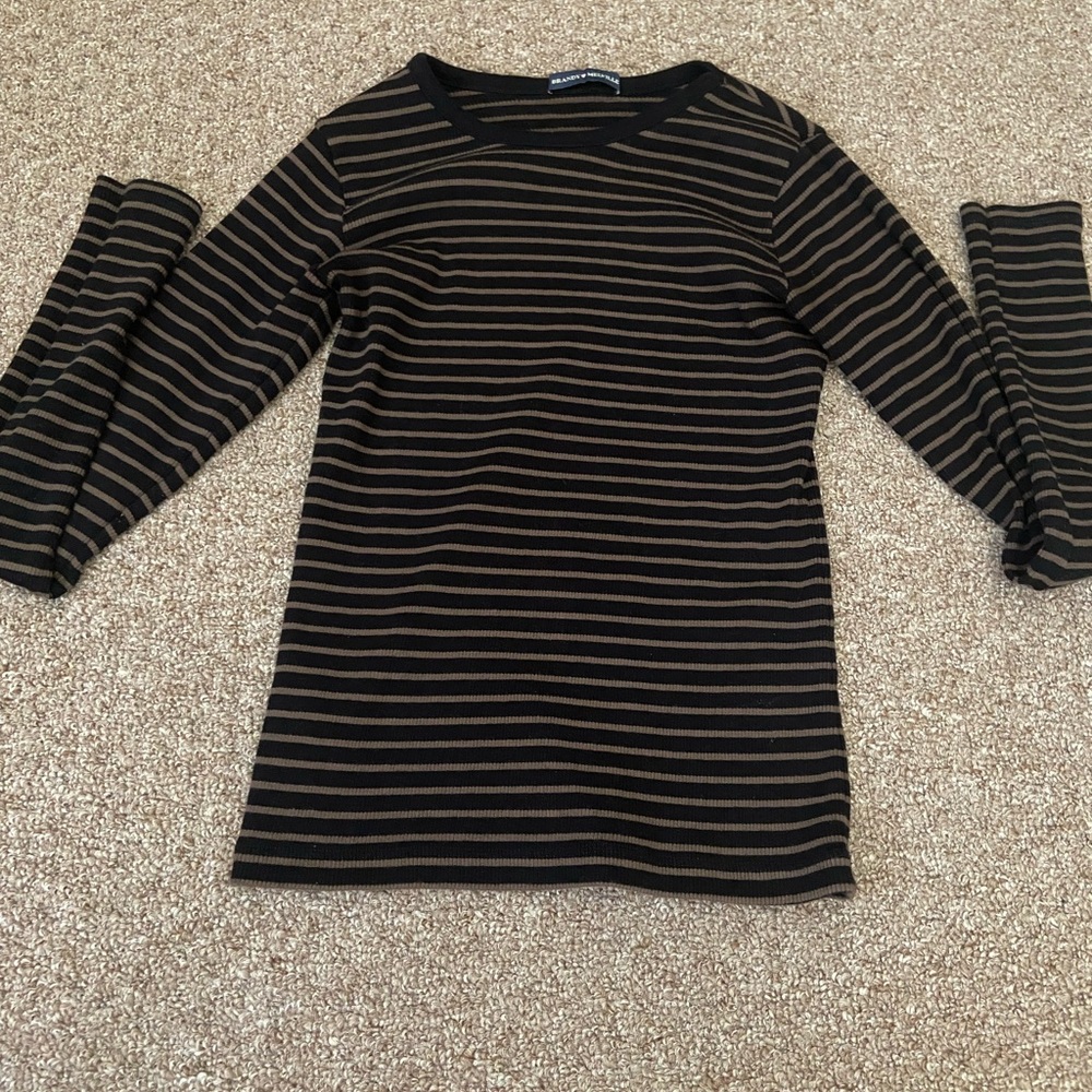 Brandy Melville long sleeve